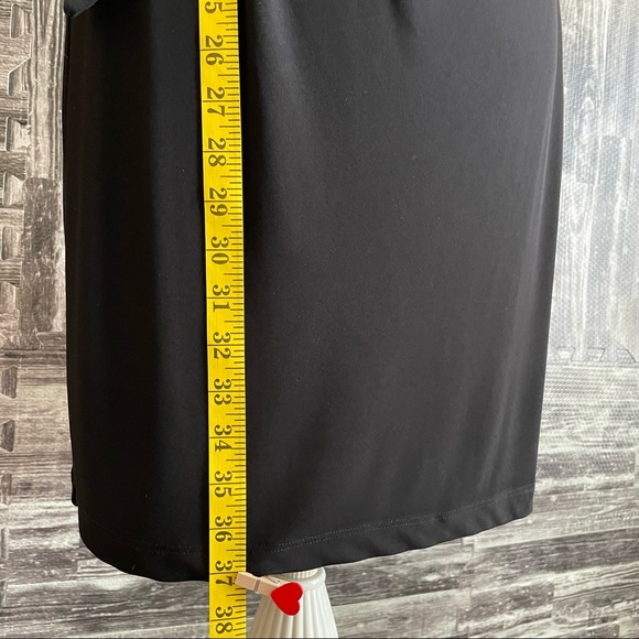 Ali Ro Black side tie casual day to night dress EUC sz. 10 stretchy short sleeve - Picture 9 of 12